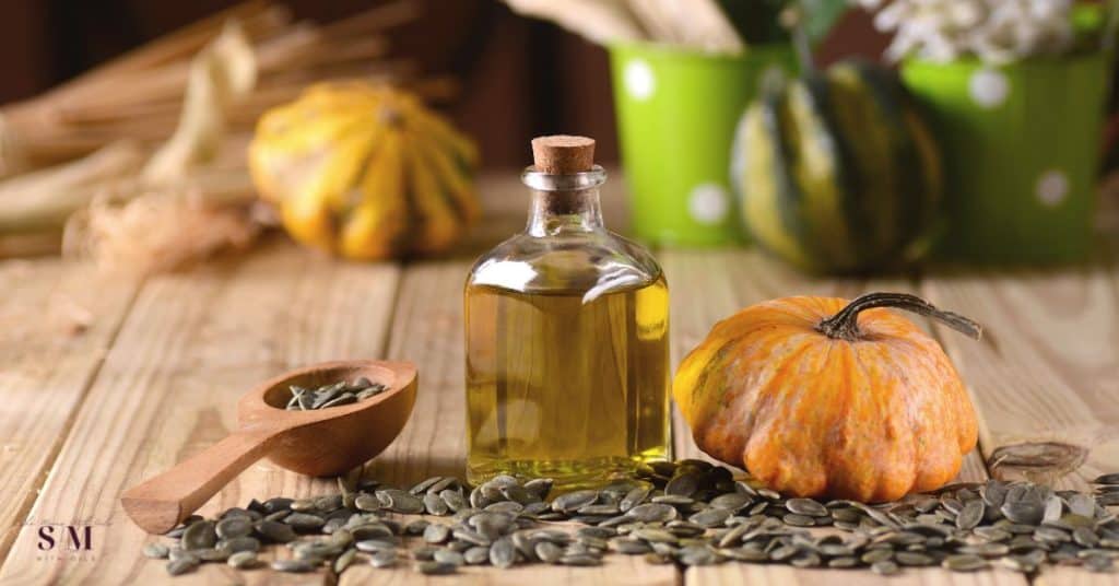 PUMPKIN OIL BENEFITS FOR HAIR. Pumpkin seed oil has many benefits for hair, such as: Help with healthy hair regrowth; Support a healthy scalp; Contribute to healthy and shiny hair; Etc. Read this post to learn how to use pumpkin oil for your hair. I’ll share with you how to use it internally and topically, with easy and simple recipes.