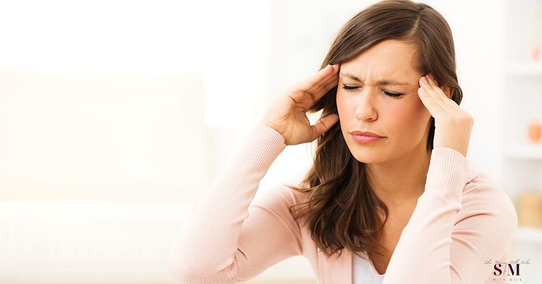 THE BEST ESSENTIAL OILS FOR HEADACHES AND MIGRAINES