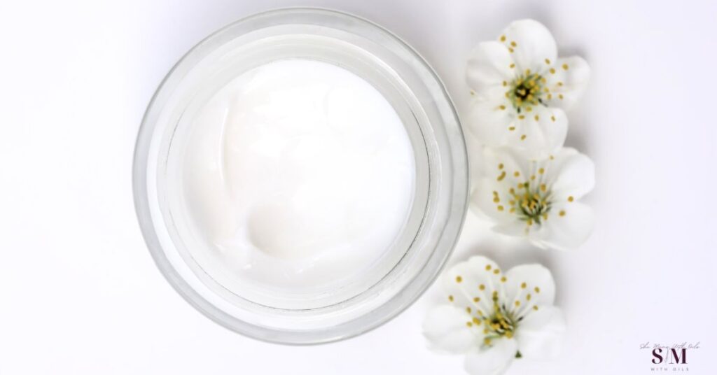 Learn how to make the best DIY natural face moisturizer with this step-by-step guide. Discover the benefits of using natural ingredients for your skin, tips for storing and using your homemade moisturizer, and troubleshooting common issues. Plus, get answers to frequently asked questions about DIY natural face moisturizers.